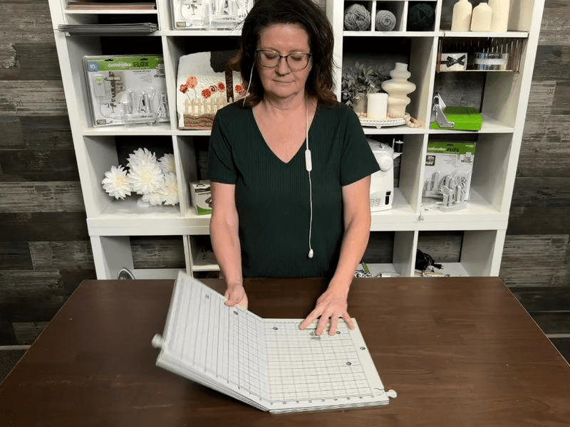 FLIP & FOLD 36 SELF-HEALING CUTTING MAT - Choice FabricsCPP-FNFMINI