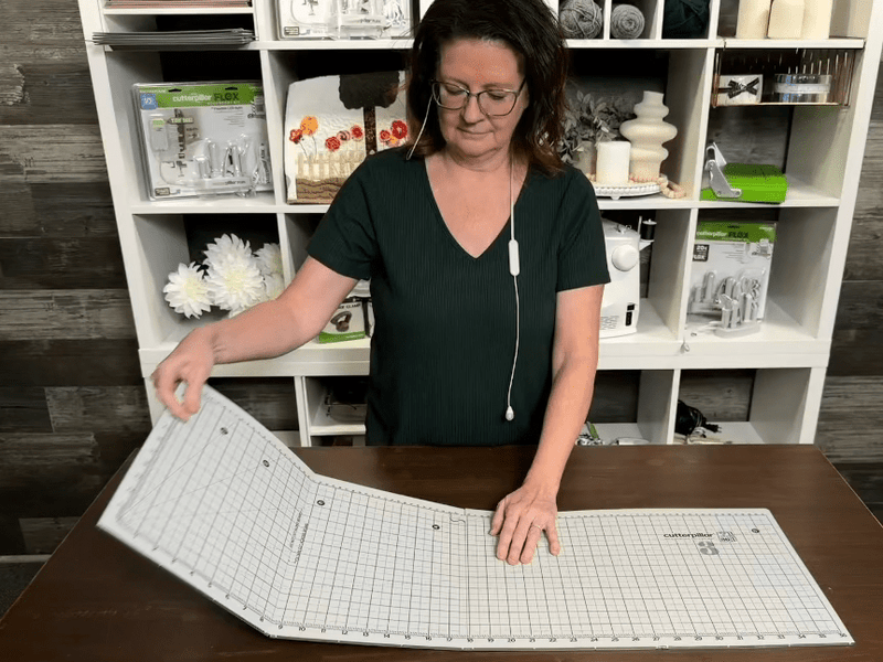 FLIP & FOLD 36 SELF-HEALING CUTTING MAT - Choice FabricsCPP-FNFMINI