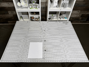 CUTTERPILLAR FLIP AND FOLD 48 SELF-HEALING CUTTING MAT - Choice FabricsCPP-FLIPNFOLD