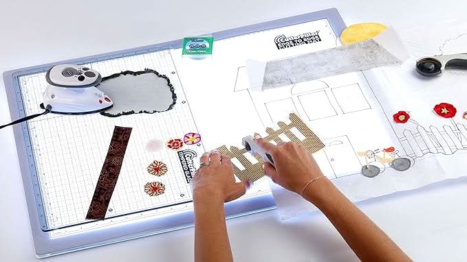 Cutterpillar Tempered Glass Crafting Board - Choice FabricsCPP-TGCB
