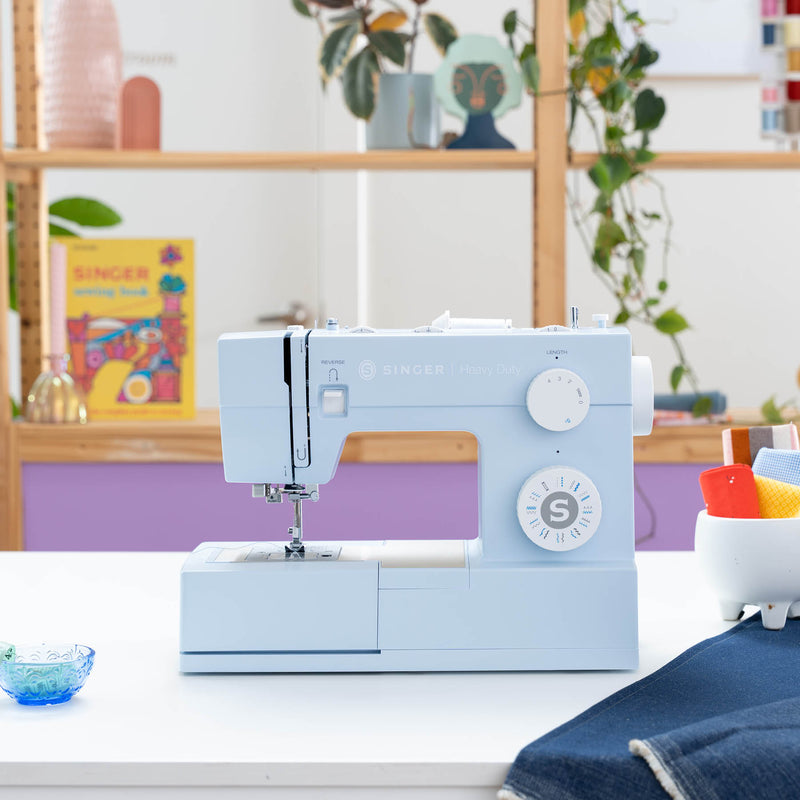 SINGER® Heavy Duty 4423 Meltwater Blue Sewing Machine - Choice Fabrics230489112
