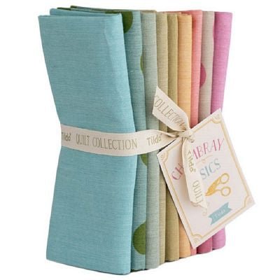 Tilda Seasonal Chambray Fat Quarter Bundle - Spring Pastels - Choice FabricsTIL300218