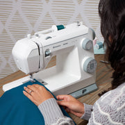 HUSQVARNA® VIKING® ONYX™ 15 Sewing Machine - Choice Fabrics957410112