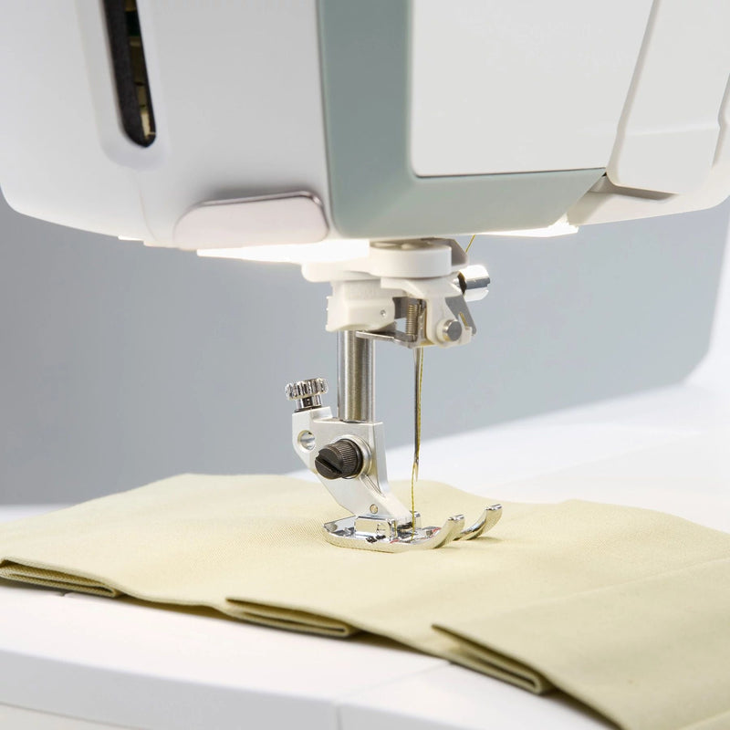 HUSQVARNA® VIKING® TOPAZ™ 55Q Sewing Machine - Choice Fabrics957408112