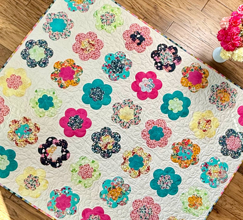 Pocket Full of Posies Quilt - Paper Print Version Mailed - Choice FabricsSKU_1074180768