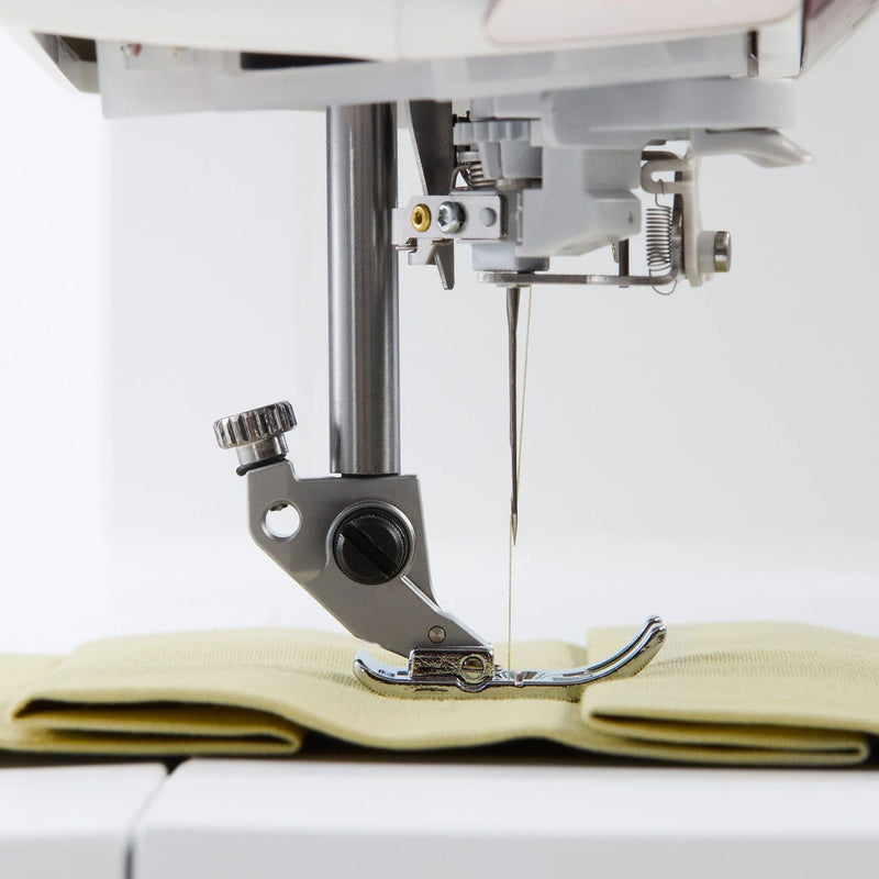HUSQVARNA® VIKING® TOPAZ™ 55Q Sewing Machine - Choice Fabrics957408112